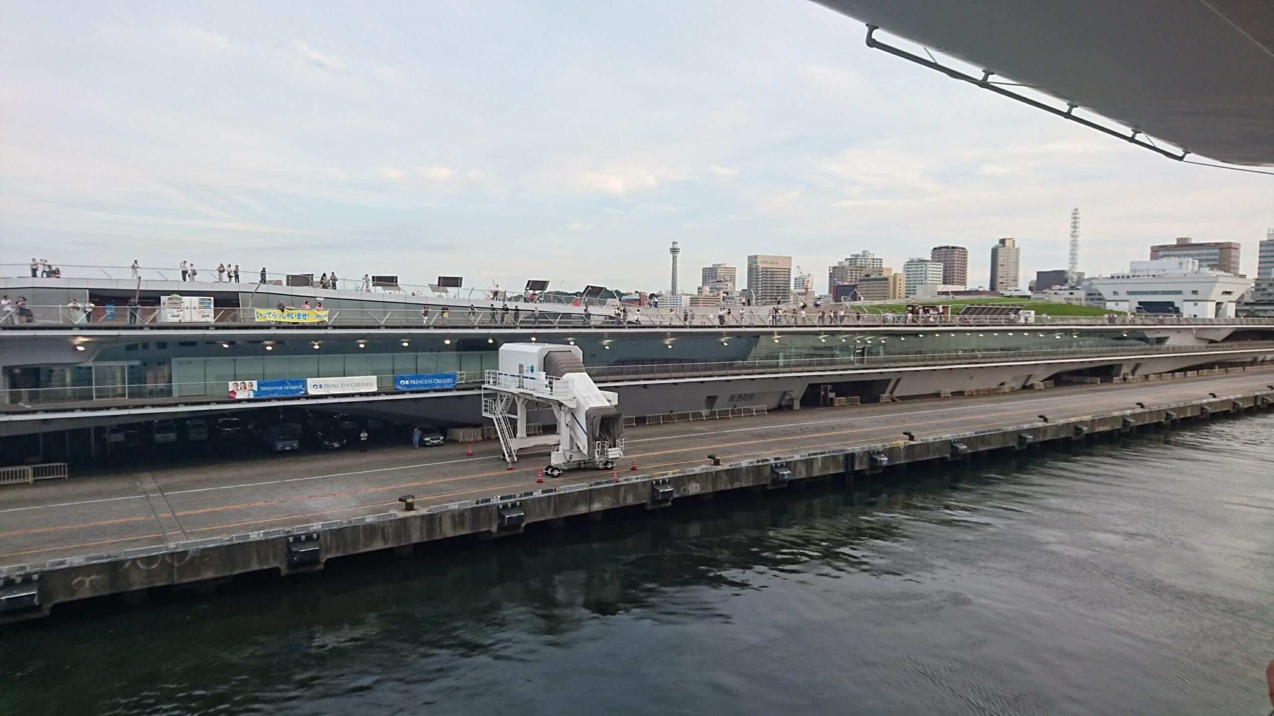 横浜大さん橋国際客船ターミナル